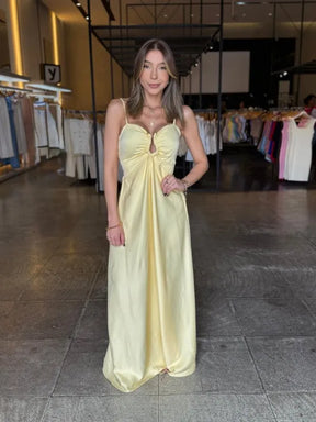 Vestido Longo Detalhe Decote