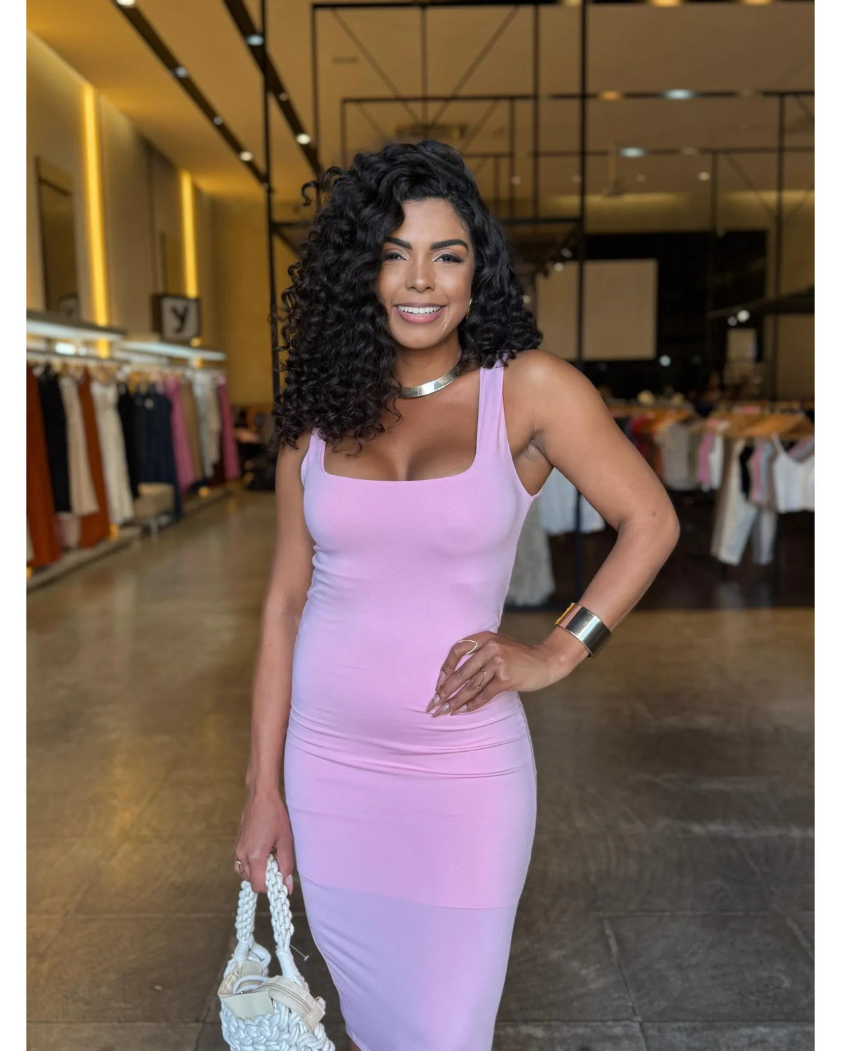 Vestido Mid Suplex Decote Reto